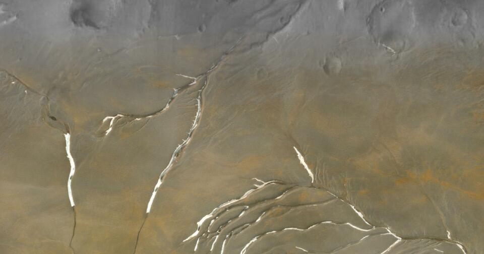 Mars: Gletscher statt flussförmiger Täler - was bedeutet das für das Leben?
