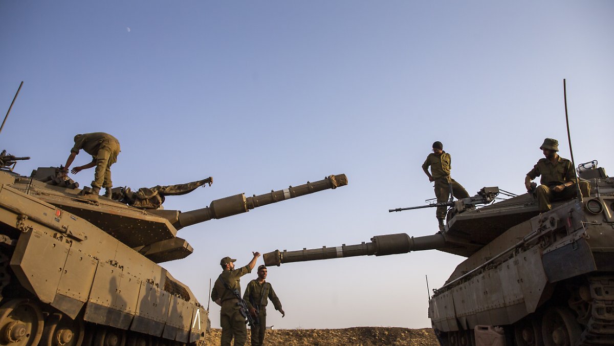 Eher vereitelter Angriff?: Israel greift Ziele in Südsyrien an