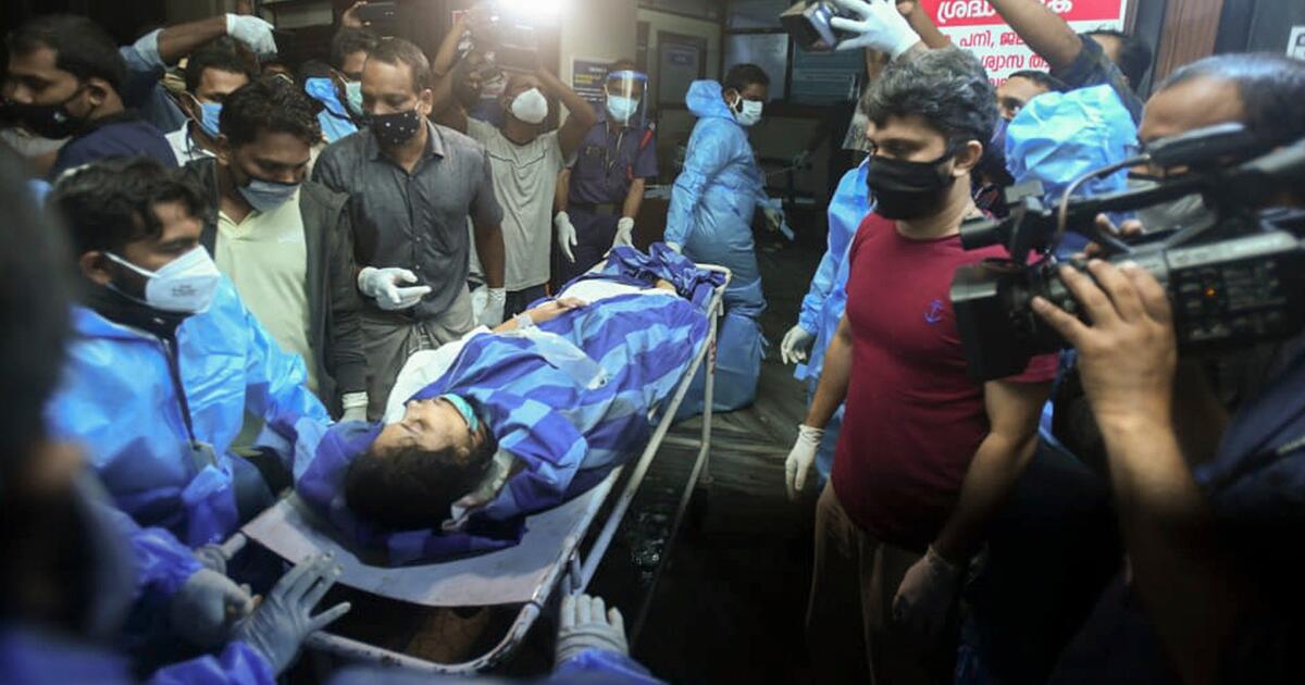 Indien: Dutzende verletzt nach Bruchlandung Passagierflugzeug