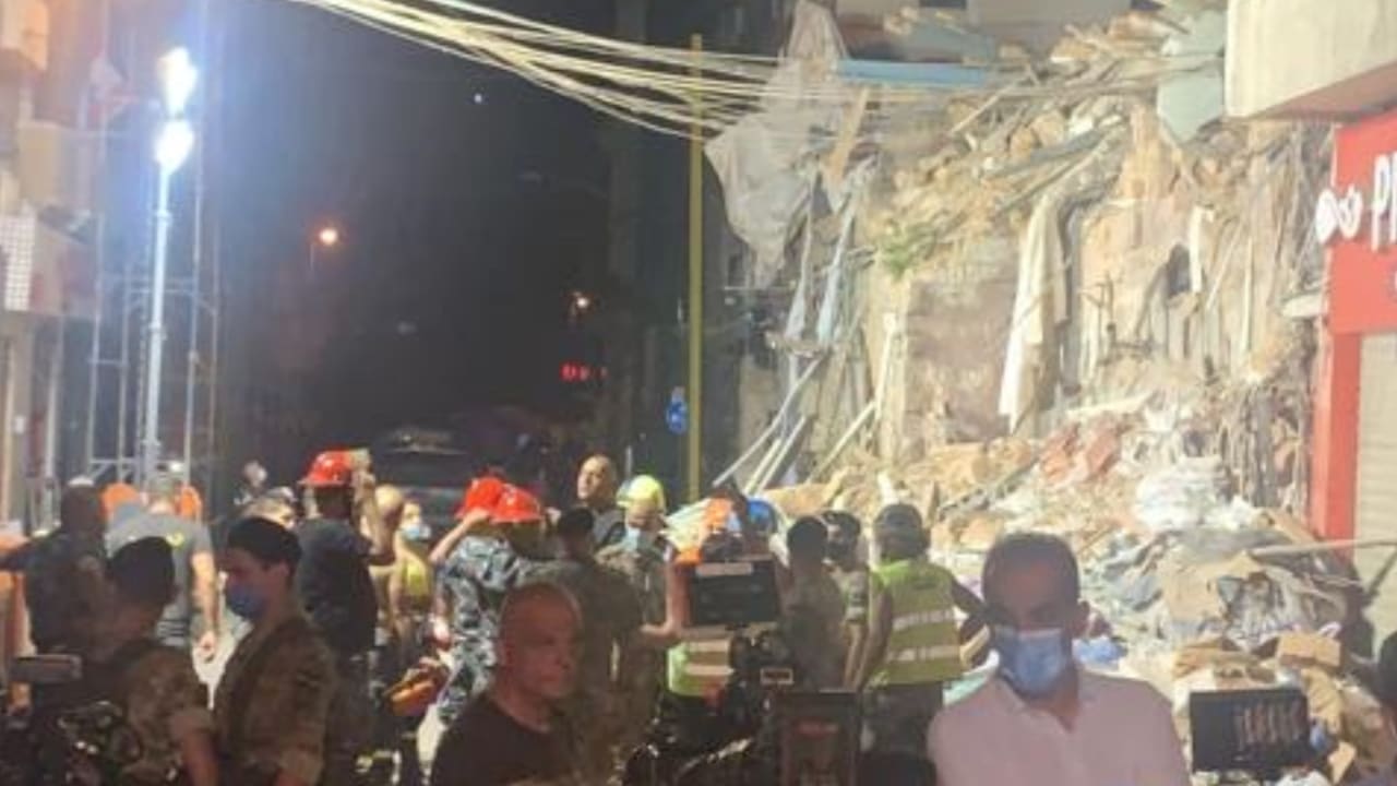 1 Monat nach Explosion in Beirut: Rettungskräfte verdächtigen lebende Person unter Trümmern - Nachrichten im Ausland