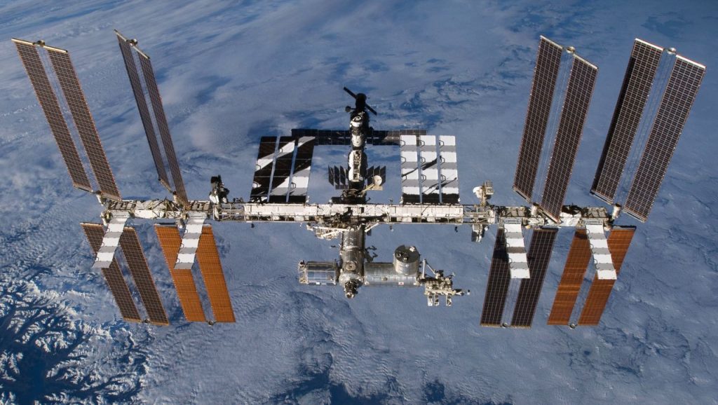 Raumstation ISS: Satellit nähert sich gefährlich
