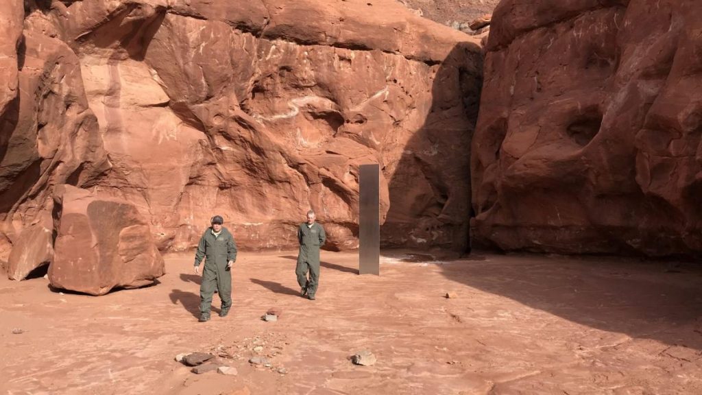 USA: Hubschraubercrew entdeckt Monolith - "Das Seltsamste, was ich je getroffen habe"