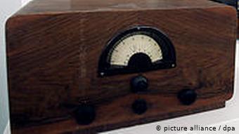 Ein Radiomodell aus den 1930er Jahren namens Nauen.