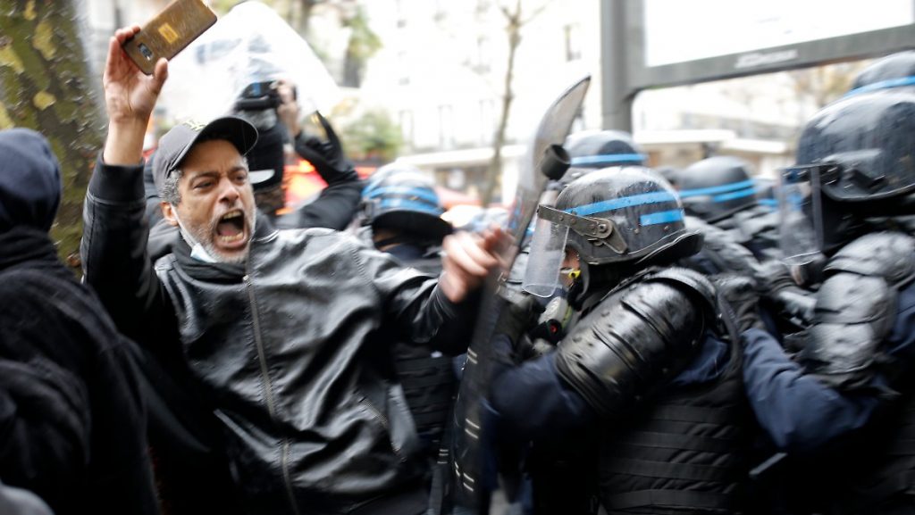 Gegen geplantes Polizeigesetz: Tausende protestieren erneut in Frankreich