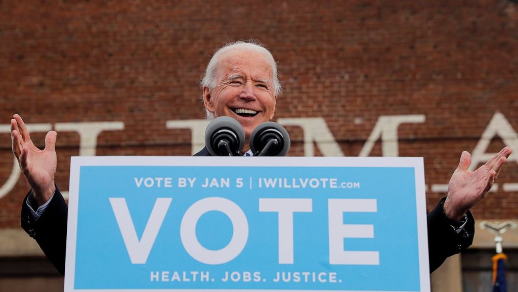 Joe Biden im Wahlkampf in Georgia: "Es ist Zeit, unsere Demokratie zurückzubekommen"