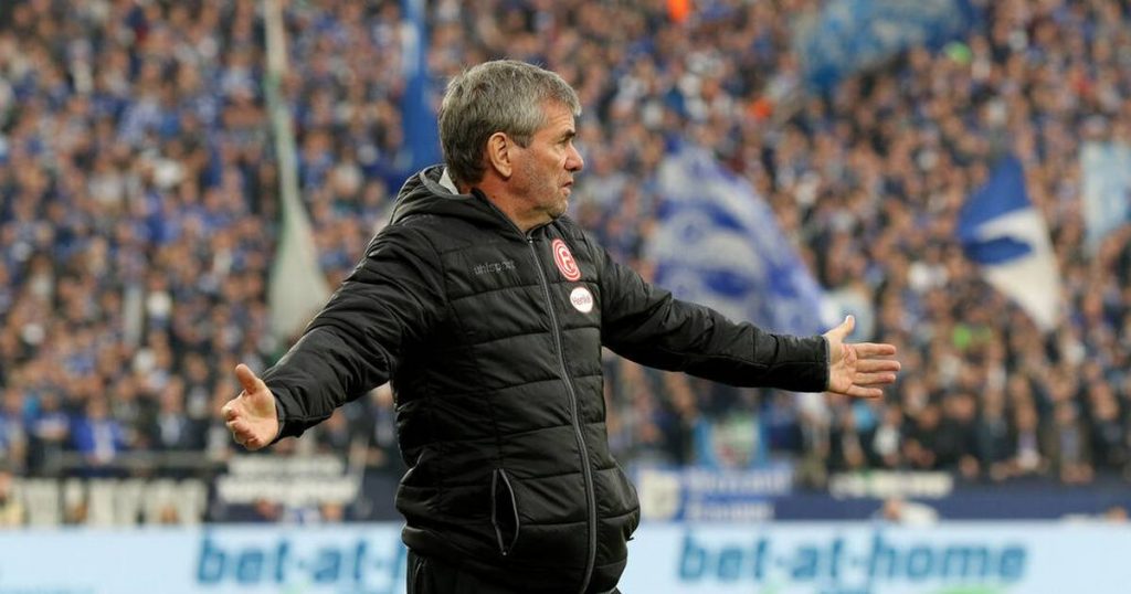 Schalke 04: Trainer Stevens ersetzt Baum