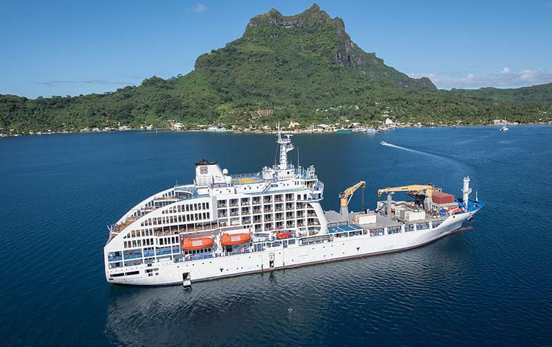 Dieses polynesische Kreuzfahrtschiff hat einen ansässigen Tätowierer  Ausflug