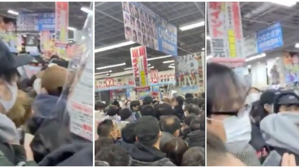 Komplettes Chaos beim Einzelhändler in Tokio über PS5-Verkäufe