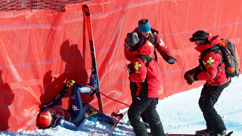Nicole Schmidhofer erleidet bei einem Downhill-Weltcup-Sturz eine Knieverletzung
