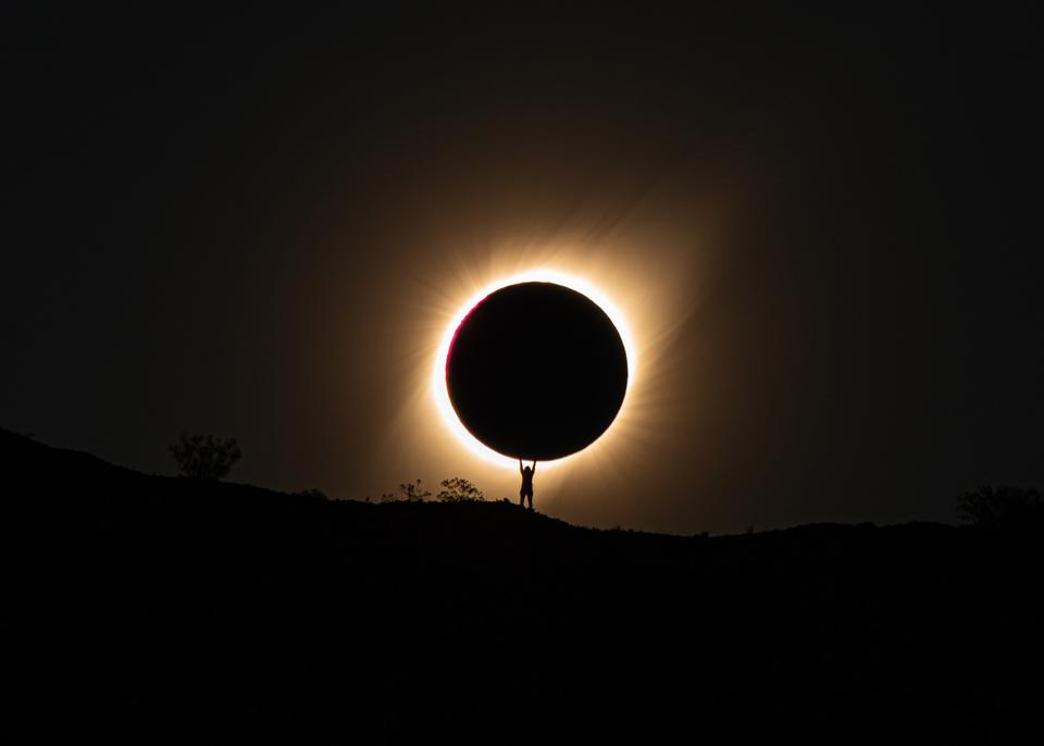 Eine totale Sonnenfinsternis am 2. Juli 2019 aus San Juan, Argentinien. 