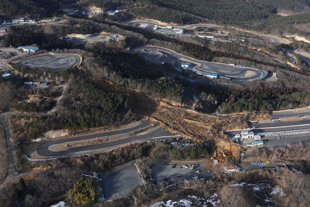 Japan bewertet Erdbebenschäden in der Nähe von Fukushima