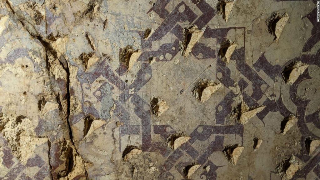 Badehaus aus dem 12. Jahrhundert in einer spanischen Bar gefunden