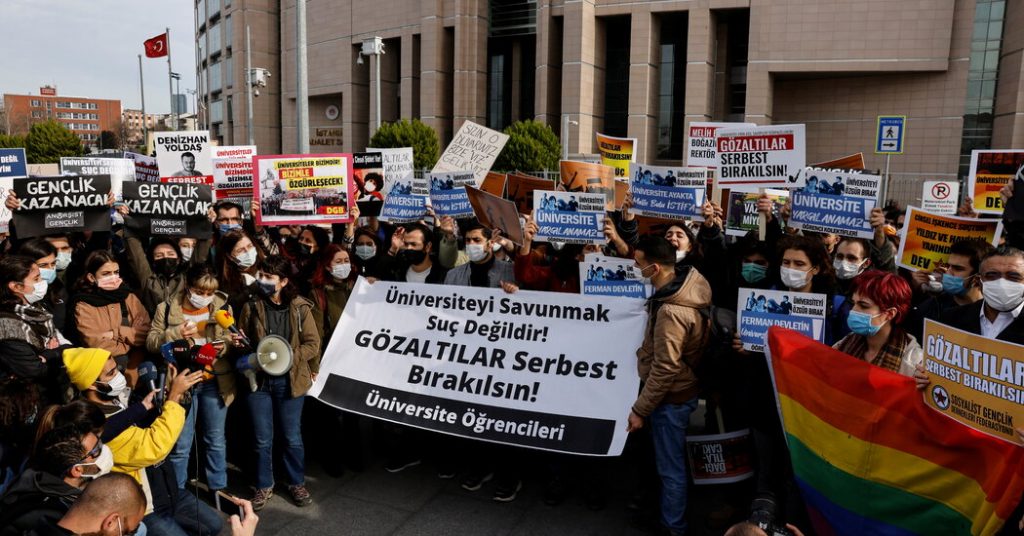 Die renommierte Istanbuler Universität kämpft gegen Erdogans Reichweite