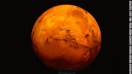 Hinweise auf einen See unter der Marsoberfläche