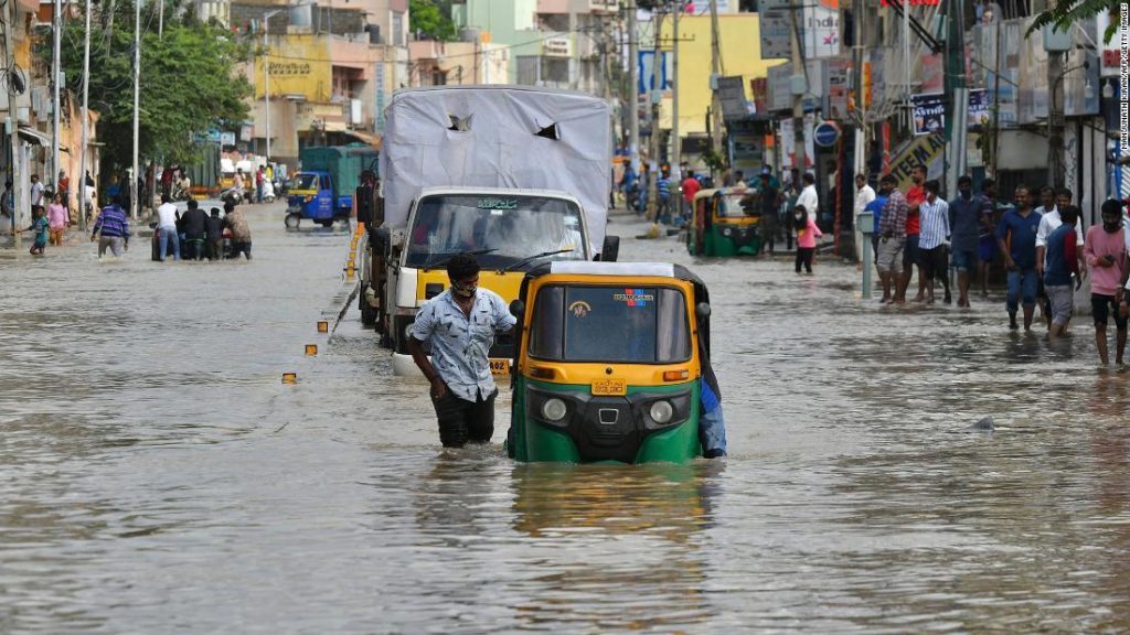 Überschwemmungen in Indien: Mindestens 35 Tote nach heftigen Regenfällen im Süden des Landes