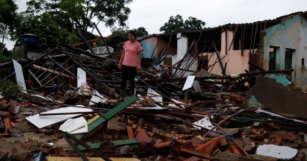 Das "Weihnachten unserer Träume" wird zu einem Albtraum, als Brasilien eingeebnete Häuser überschwemmt