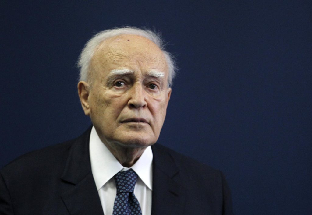 Der ehemalige griechische Präsident Karolos Papoulias ist im Alter von 92 Jahren gestorben