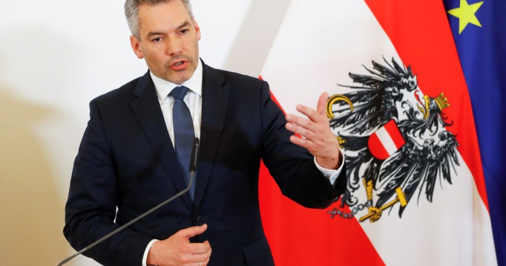 Einwanderungsharte Linie Nehammer übernimmt Österreich |  Politik Nachrichten
