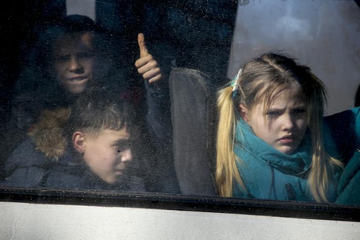 Zivilisten aus Donezk und Lugansk