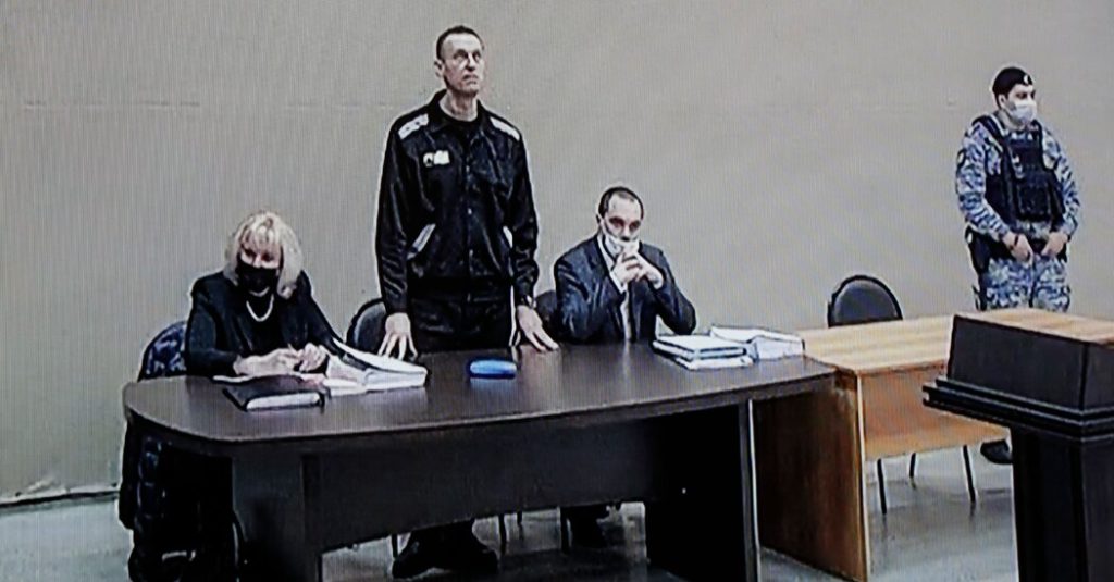 Nawalny drohen weitere 15 Jahre Haft, da in Russland ein neuer Prozess beginnt