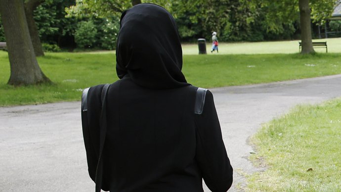 Österreichische Partei kritisiert „Koalitionsabkommen“ für Hijab-Verbot
