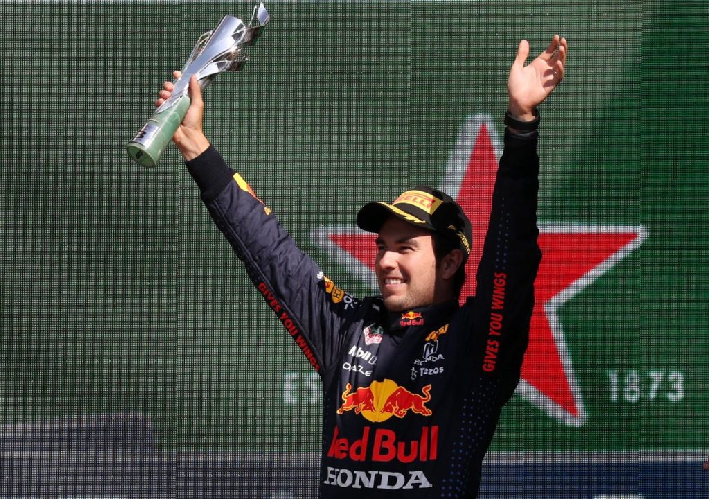 Sergio Perez ist bereit, die dominierenden F1-Rivalen Verstappen und Hamilton um die Meisterschaft herauszufordern
