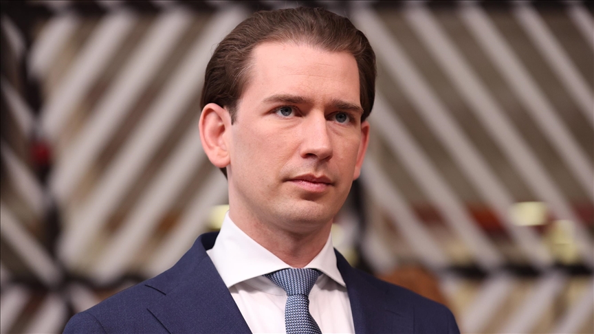 Austrian chancellor steps down amid graft allegations