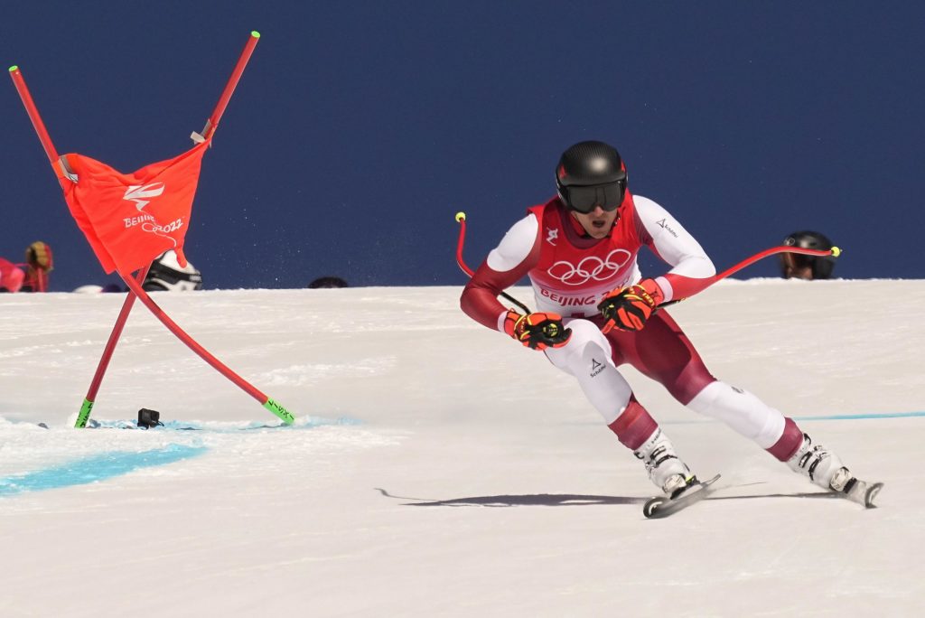 Der österreichische Skifahrer Mayer verteidigt den olympischen Super-G-Titel