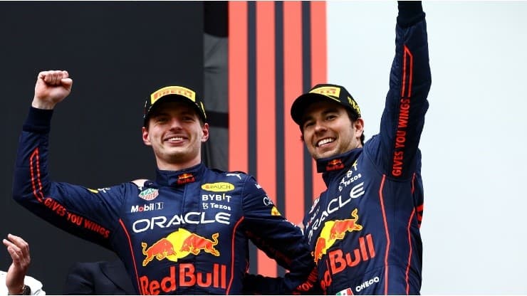 Max Verstappen und Sergio Perez von Red Bull Racing