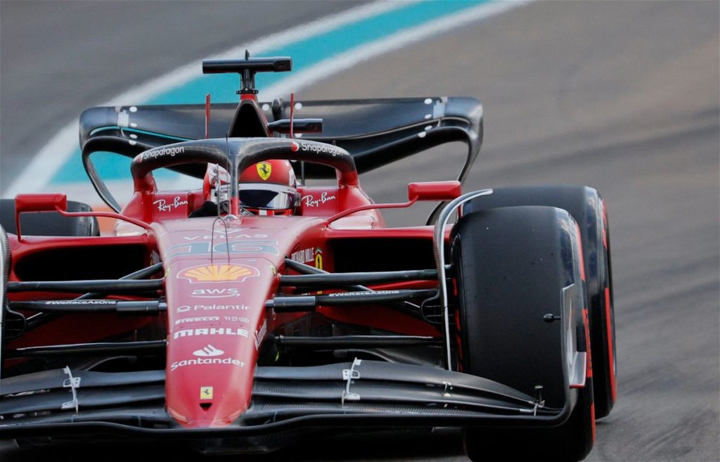 Ferrari bereitet inmitten der verdächtigen Red-Bull-Entwicklung einen Bericht über die Ausgaben des F1-Teams für die FIA ​​vor