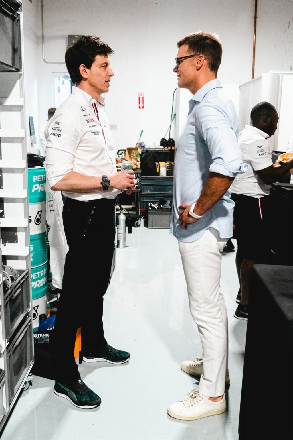 Mercedes F1-Boss Toto Wolff erhält großes Lob von NFL-Headliner Tom Brady
