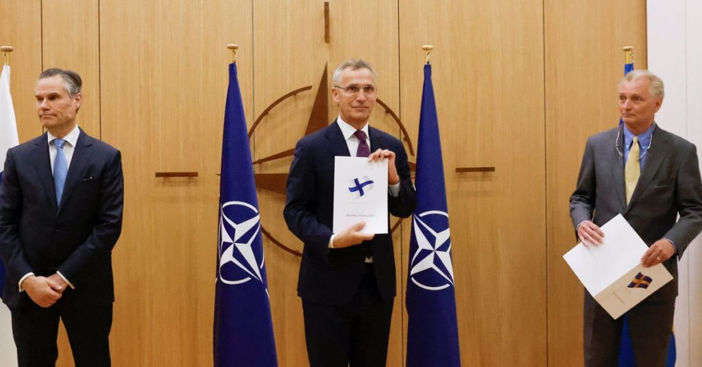 Finnland und Schweden bitten trotz türkischer Einwände um NATO-Beitritt