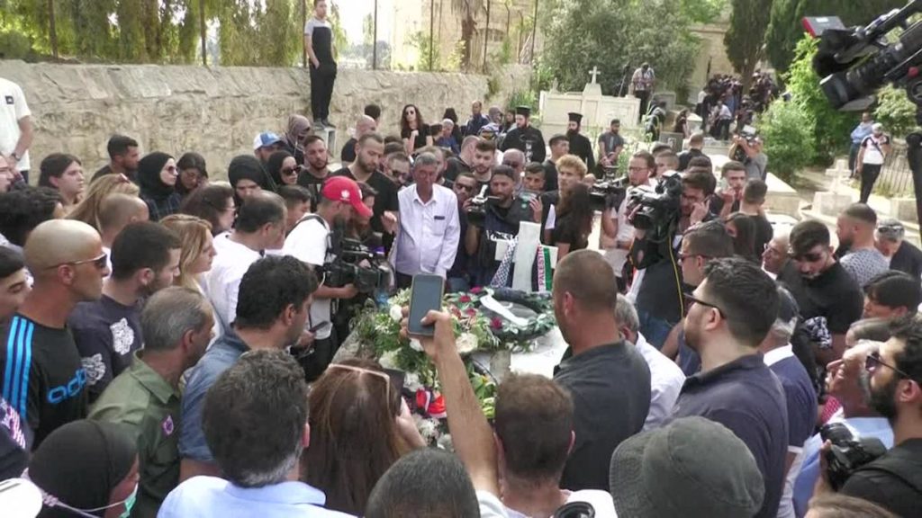 Nach Aufschrei untersucht die israelische Polizei Aktionen bei der Beerdigung des Journalisten