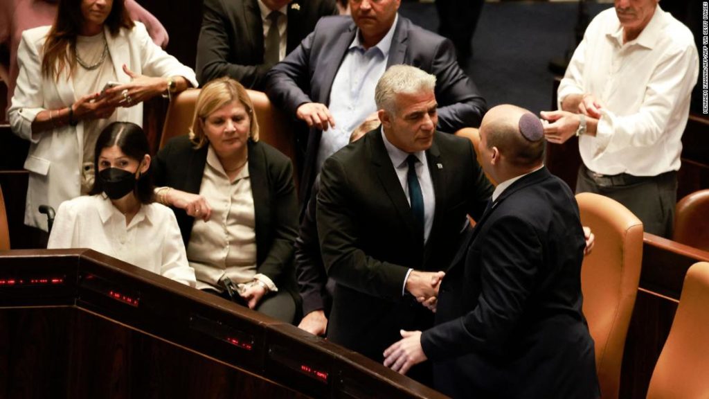 Das israelische Parlament stimmt für die Auflösung und löst damit fünfte Wahlen in vier Jahren aus