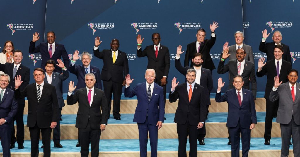 Biden enthüllt Migrationsplan und krönt damit den strittigen Amerika-Gipfel