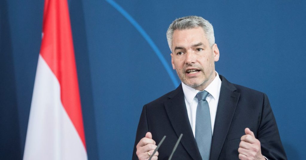 Der österreichische Staatschef führt „offene und harte“ Gespräche mit Putin in Russland