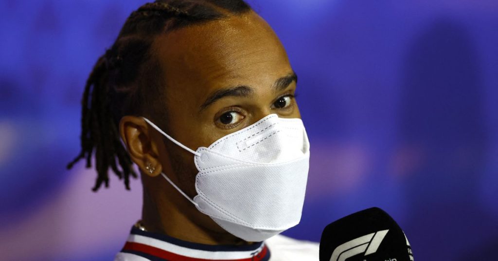 Hamilton sagt, seine Piercings seien kein Problem für den britischen GP