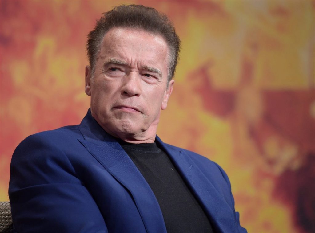 „Was hat er getragen?“  “: Die Wahrheit über Arnold Schwarzenegger, 75, lässt Jimmy Kimmel ungläubig zurück