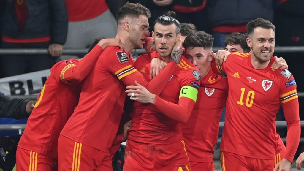 Hits und Misses bei der Weltmeisterschaft: Gareth Bales Brillanz trägt Wales an Österreich vorbei, während Italien von Nordmazedonien verblüfft wird |  Fußball Nachrichten