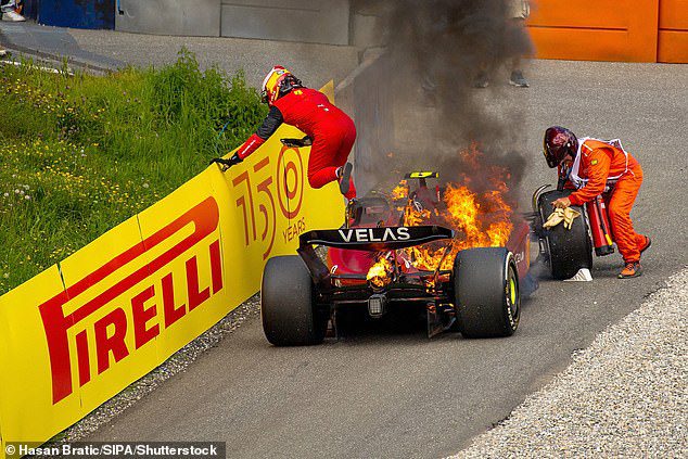 Technische Probleme haben die Fahrer in diesem Jahr geplagt, als Carlos Sainz nur knapp einem Feuer entkam
