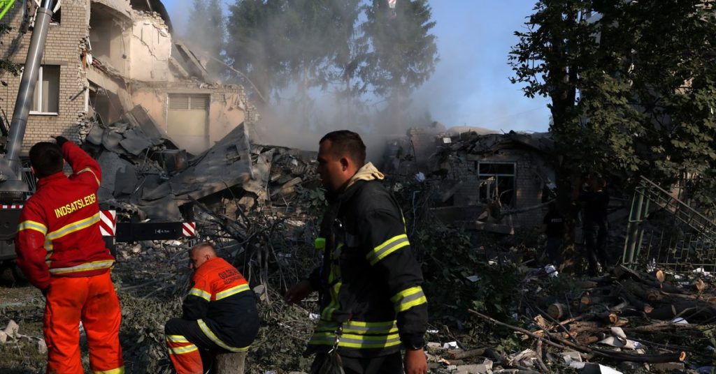 der ukrainische Krieg wird nach dem Fall von Luhansk nach Donezk verlegt;  Russland beansprucht einen großen Sieg