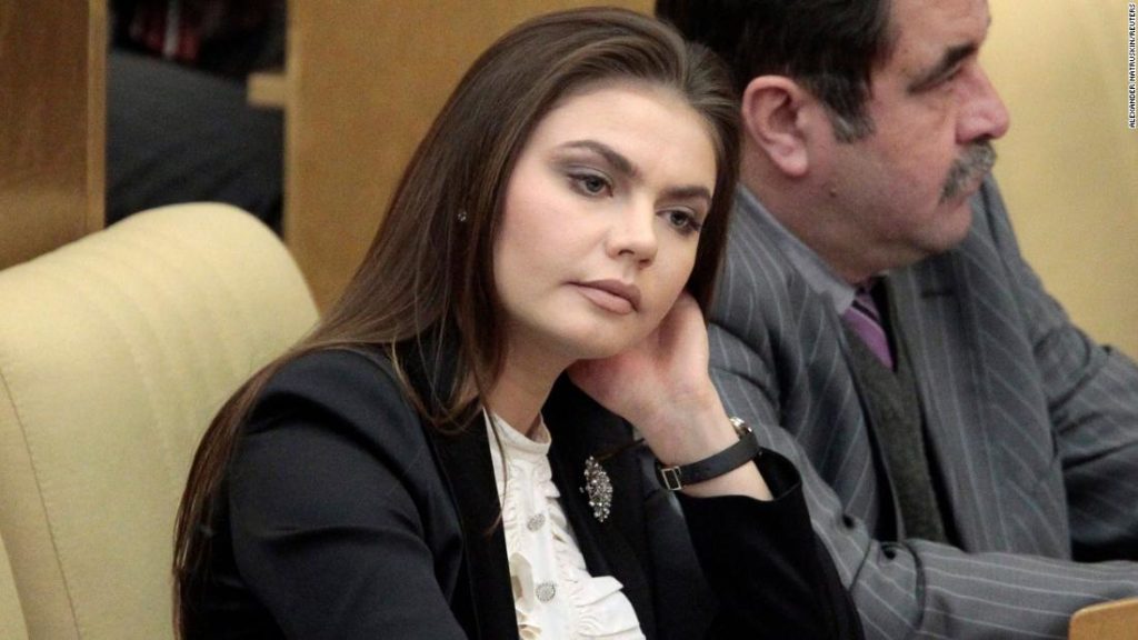 Alina Kabaeva: US-Sanktionen gegen Putins angebliche Freundin