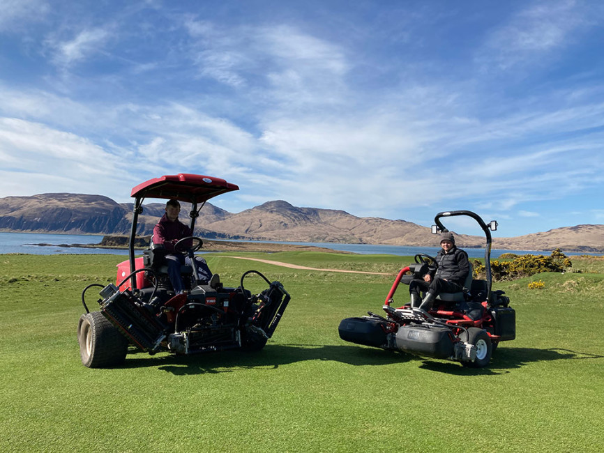 Der Ardfin Golf Club heißt Toro auf seinem nachhaltigen Inselplatz willkommen