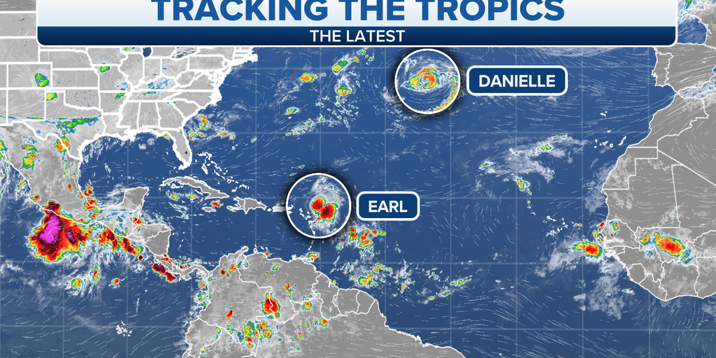 Tropischer Sturm Earl verstärkt sich, Danielle schwächt sich über dem Atlantik ab