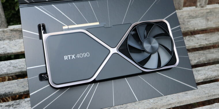 Wir testen gerade die Nvidia RTX 4090 – zeigen wir Ihnen ihr Gewicht