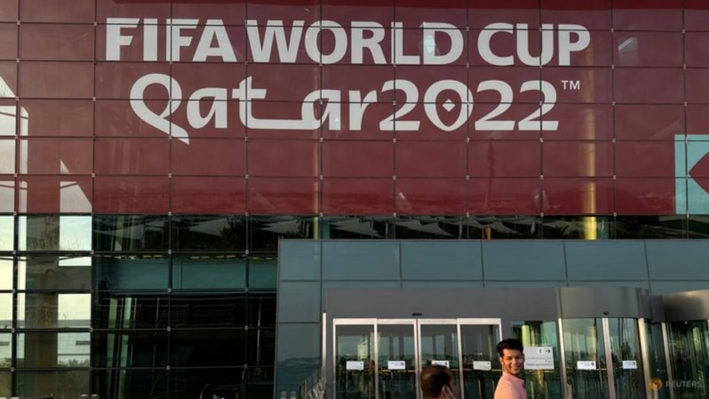 Qatar Airways streicht Flüge, um Platz für WM-Fans zu schaffen