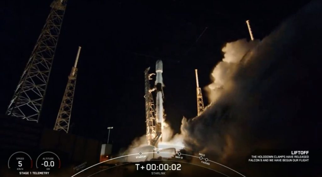 Sehen Sie, wie SpaceX am 5. Oktober 52 weitere Starlink-Satelliten startet