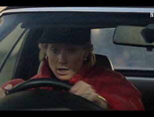 Der Trailer zeigt Frau Debicki, wie Diana in der fünften Serie, die am 9. November veröffentlicht wird, in einer Verfolgungsjagd mit dem Auto vorfährt