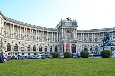 Österreichs Top-Kunsthändler handeln Millionen in der Wiener Hofburg - Vindobona.org