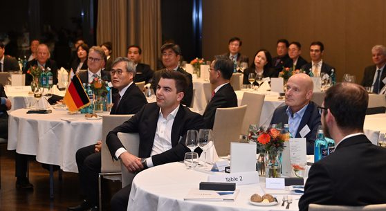 Die Veranstaltung zur Förderung von Investitionen in Incheon City und Incheon Free Economic Zone fand am Donnerstag in Frankfurt, Deutschland, statt. [INCHEON FREE ECONOMIC ZONE] 